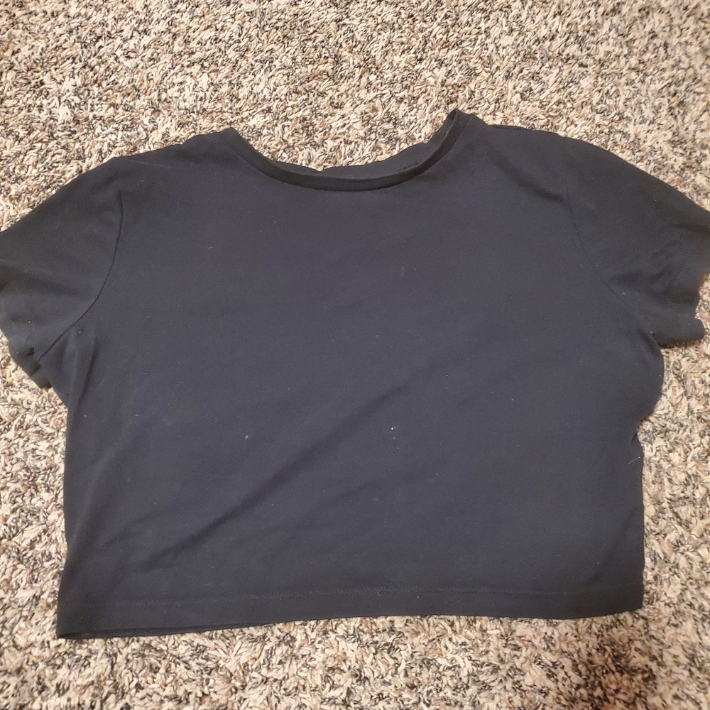 Black Crop Top Tshirt